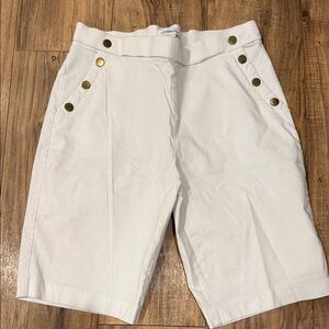 Liz Claiborne shorts